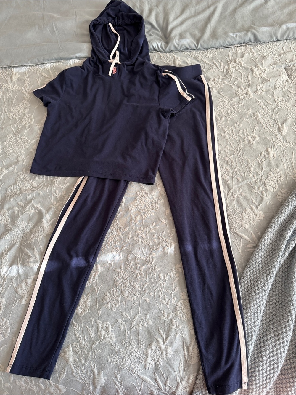 feathers navy leggings set